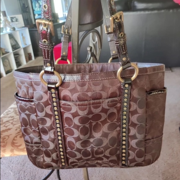 🥰COACH 2PC SET🥰SOLD OUT 🥰 - Picture 3 of 10
